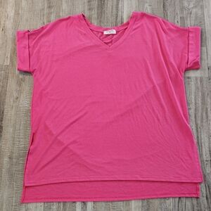 Zenana Fuschia Pink Plus Size Rolled Sleeve Side Slit HI-Low Hem Top Size 1X